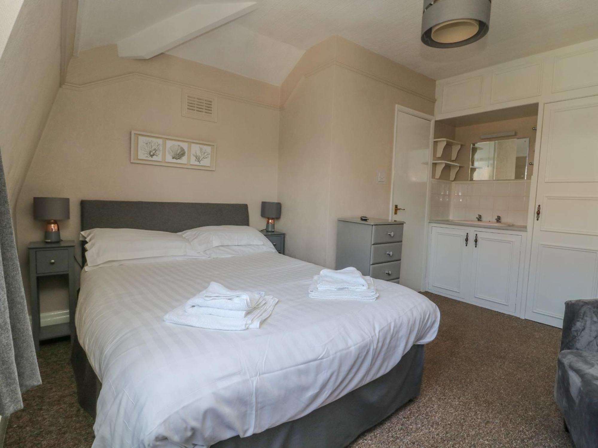 North Beach Lodge スカーバラ エクステリア 写真